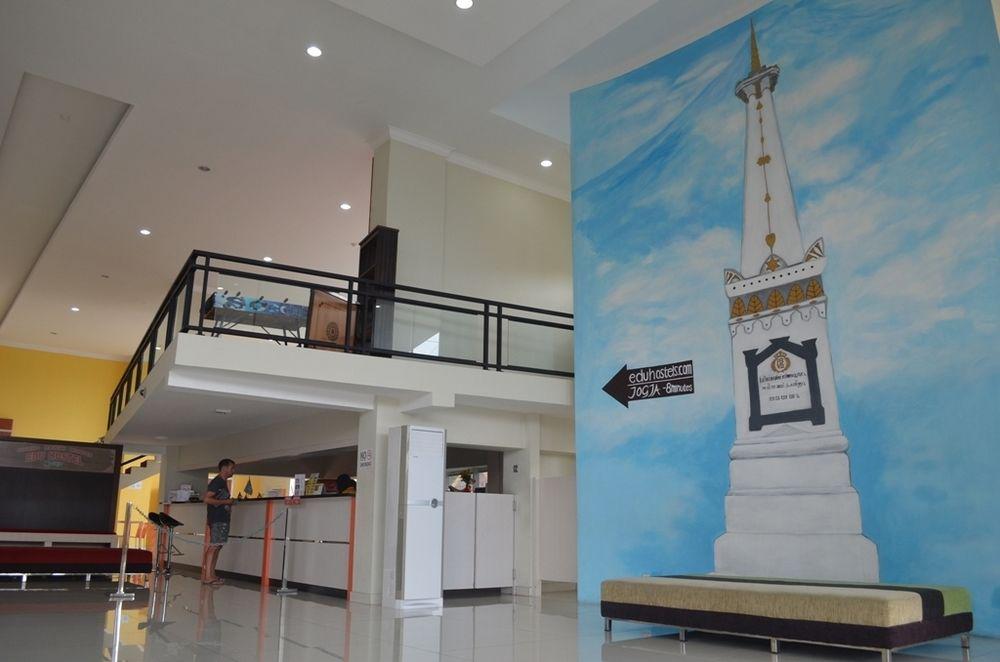 Edu Hostel Yogyakarta Kültér fotó