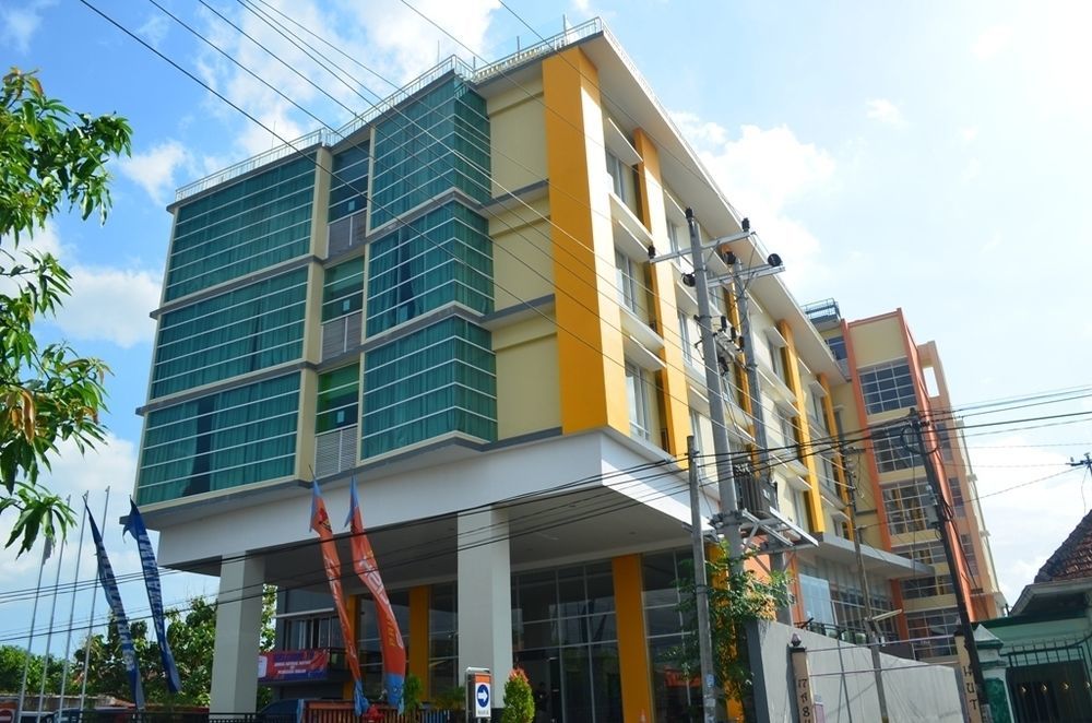 Edu Hostel Yogyakarta Kültér fotó